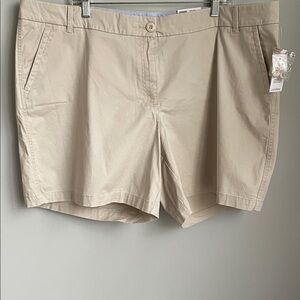 Crown & Ivy Women's Khaki Caroline Cotton Blend Shorts Size 22W